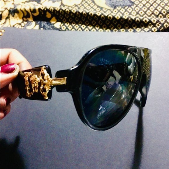 Versace black&gold sunglasses, unisex, authentic - Picture 1 of 7